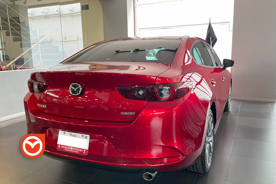 mazda3R02_ralSeminuevos